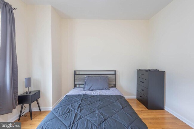 Foto del edificio - 2243 N 12th St