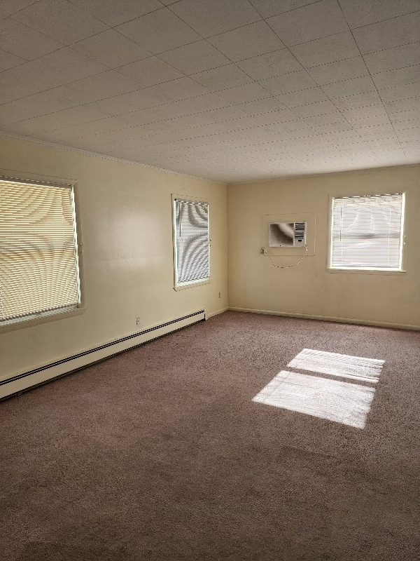 Photo - 220 W Frank St Apartment