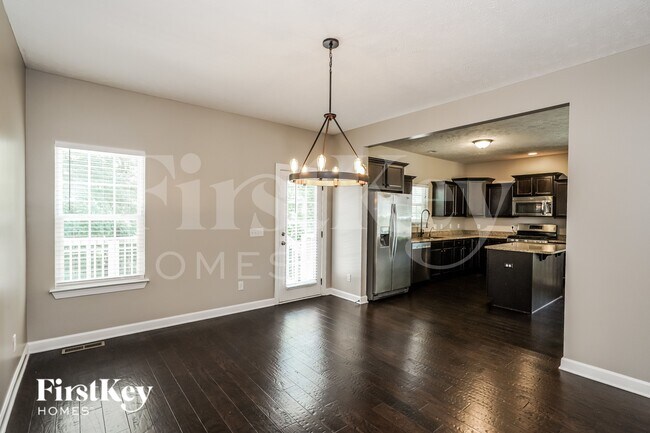 Building Photo - 6935 Calderwood Dr