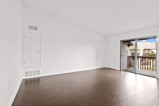 Foto del edificio - 25769 Marguerite Pkwy