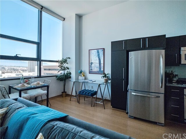 Foto del edificio - 1100 Wilshire Blvd