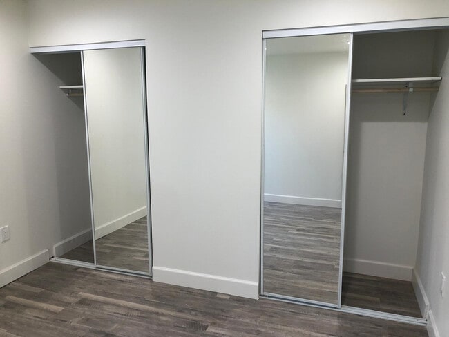 Building Photo - 16431 S Saint Andrews Pl