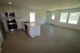 Building Photo - 20038 Palermo Shrs Dr