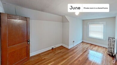Building Photo - Private bedroom in 4 bed/1 bath Home