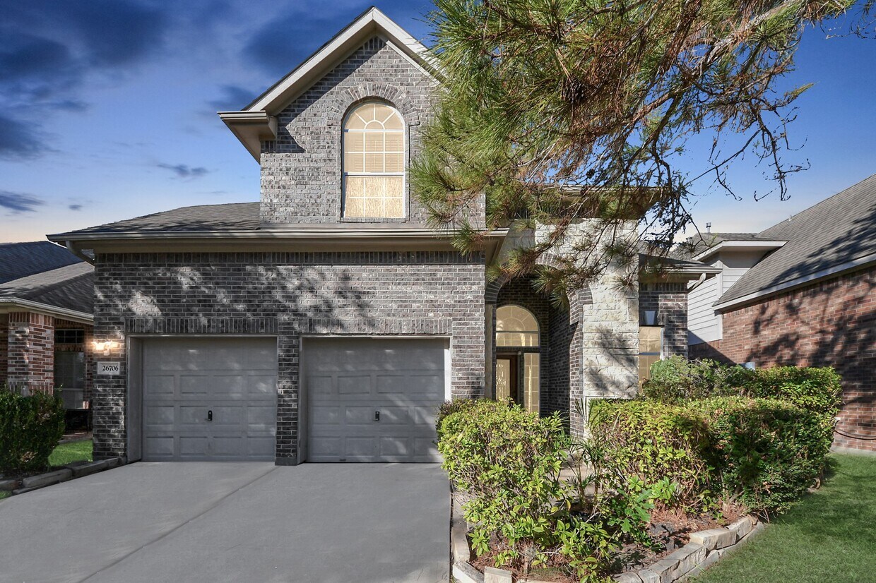 Primary Photo - 26706 Bellwood Pines Dr