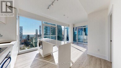 Building Photo - 89 Church St