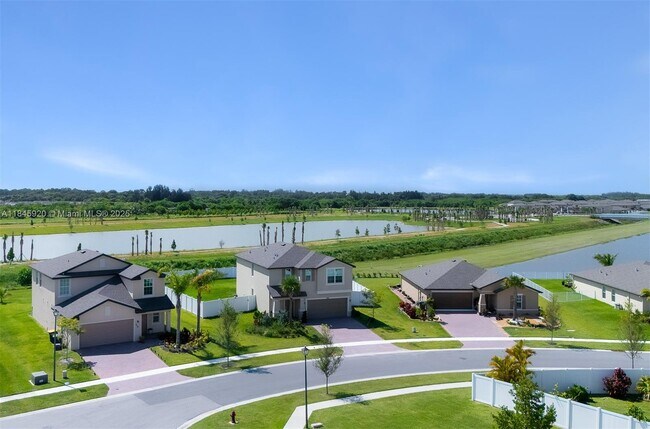 Building Photo - 952 Bent Creek Dr