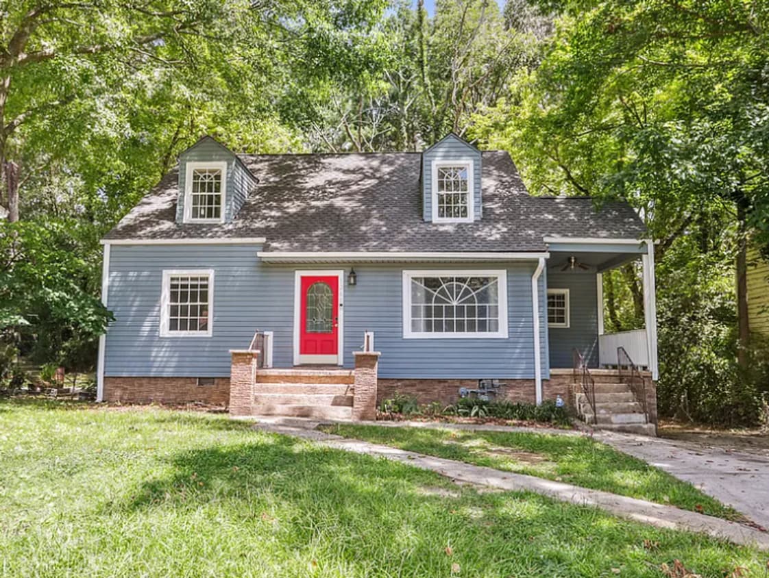 Photo - 1268 Eastland Rd SE