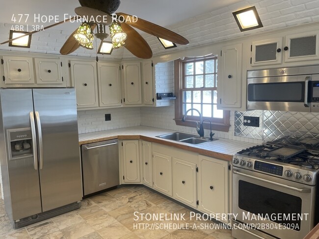 Building Photo - 477 Hope Furnace Road