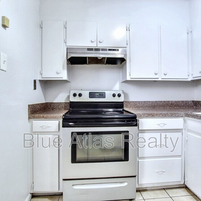 Foto del edificio - 5356 Wonder Dr