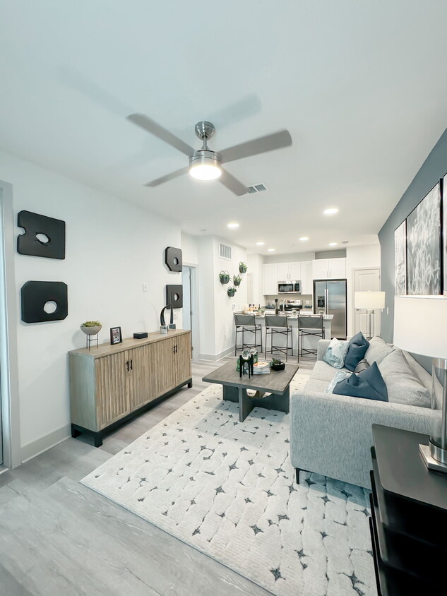 Foto principal - 5436 Huffines Blvd