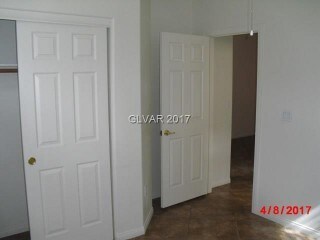 Foto del edificio - 356 Blackstone River Ave