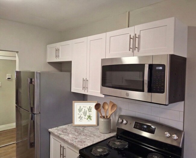 Building Photo - Guelph Place Apartments