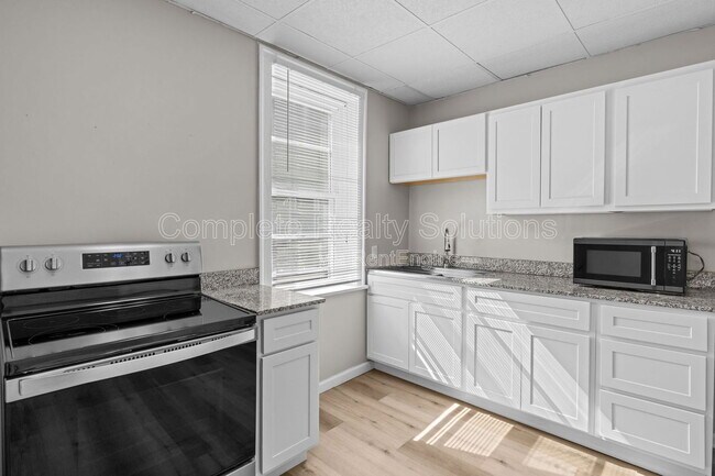 Foto del edificio - 5300 Bancroft Ave
