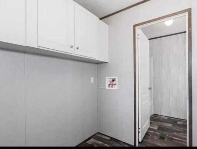 Foto del edificio - 1033 MS-182