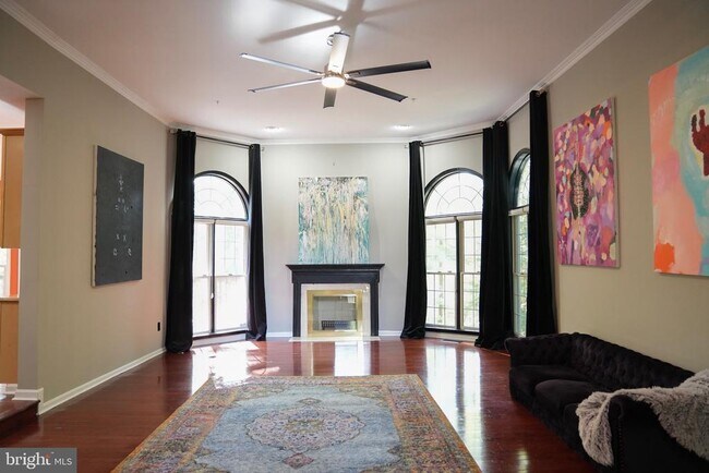 Foto del edificio - 101 Whistling Wood Ct