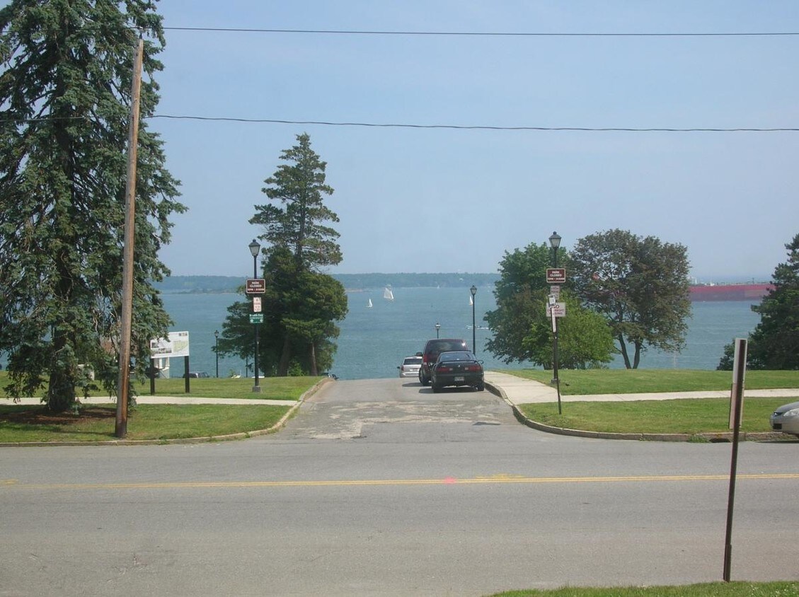 60 Eastern Promenade, Portland, ME 04101 Apartments in Portland, ME