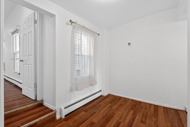 Photo - 104 Mcadoo Avenue Unit House