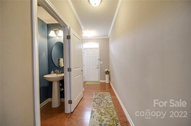 Building Photo - 3427 Hornets Nest Way