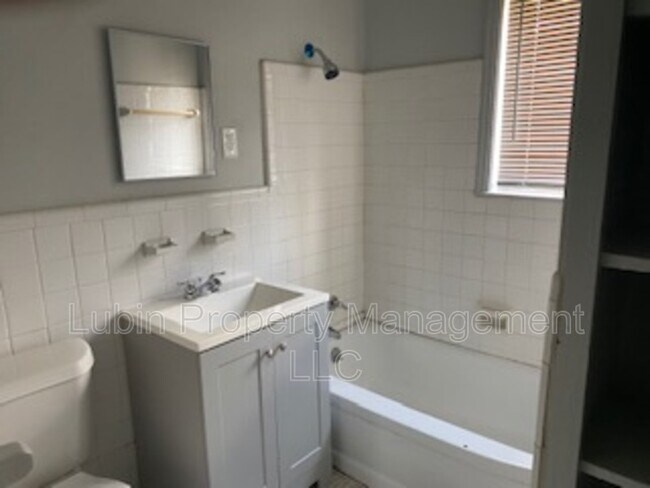 Foto del edificio - 3231 Steele St