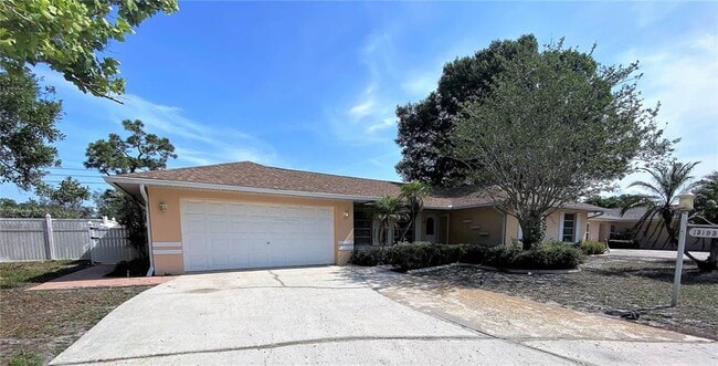 Building Photo - 13195 Dorchester Dr