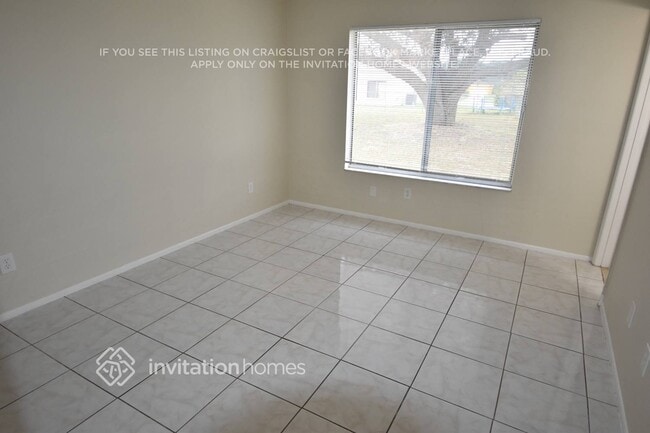 Foto del edificio - 785 SW Belmont Cir