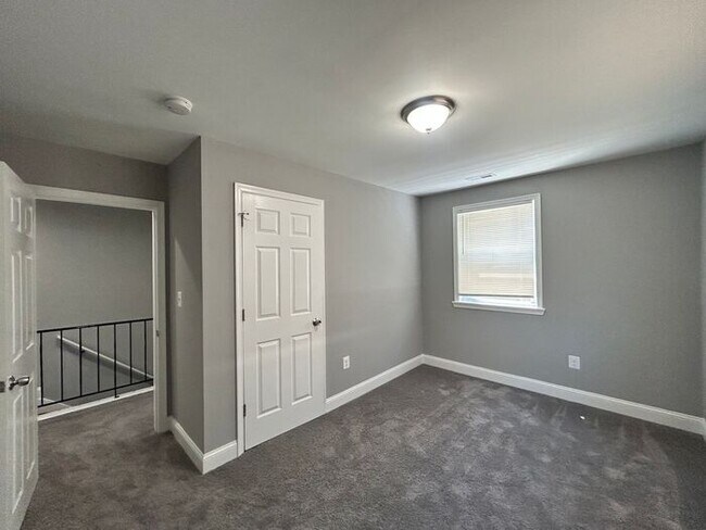 Foto del edificio - 2 Bedrooms 2 Bathrooms