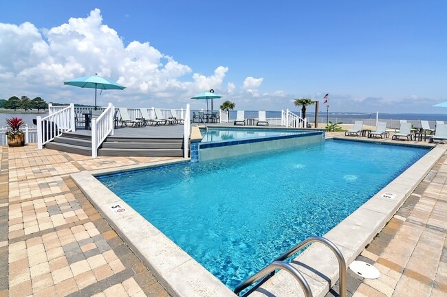 Photo - Lakeshore Pointe Apartment Homes