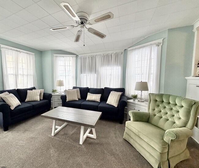 Foto del edificio - 828 2nd St