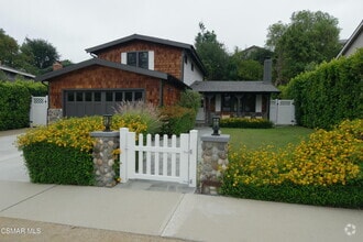 Building Photo - 30621 Sandtrap Dr
