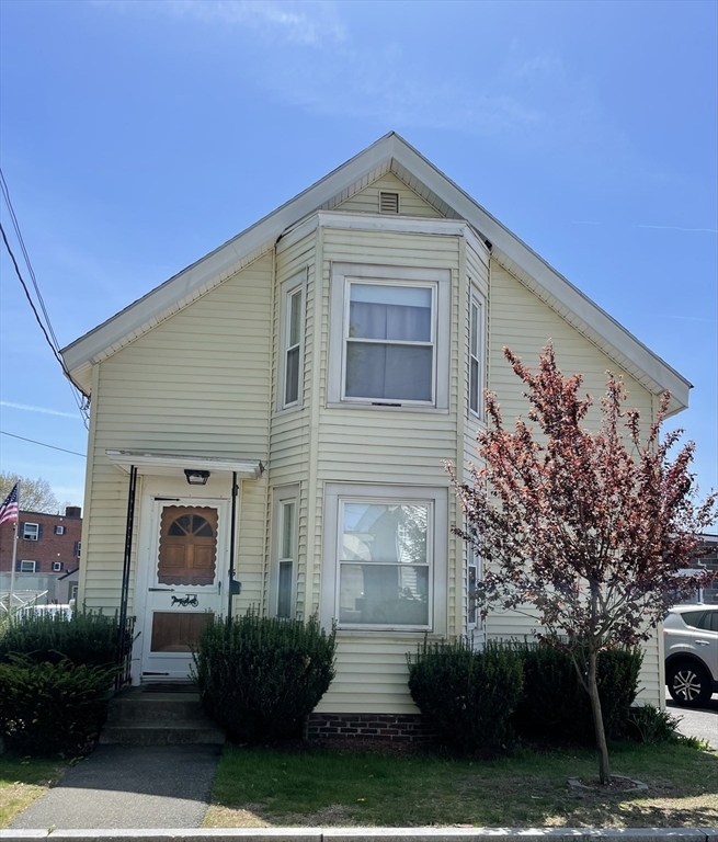 Primary Photo - 15 Green St