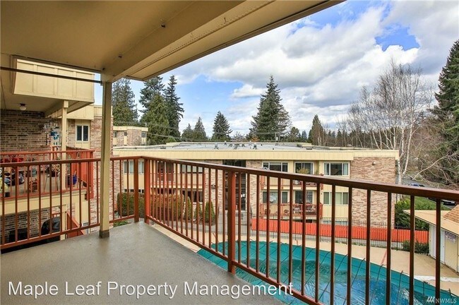 Foto del edificio - 425 45th St SW