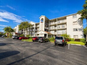 Building Photo - 1400 SW 124th Terrace