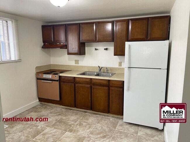 Foto del edificio - 485 Woodland Ave