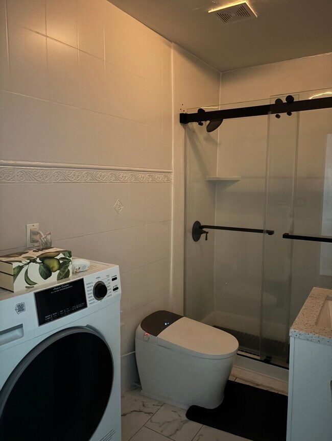 Foto del edificio - 25 Gelston Ave