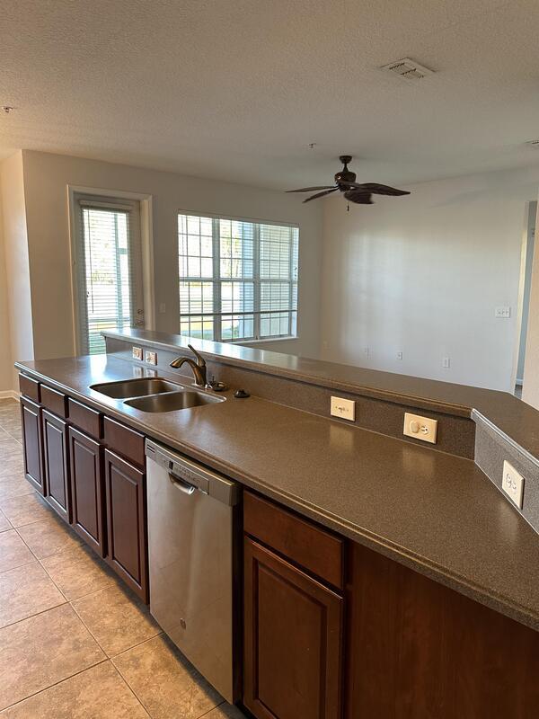Building Photo - 11251 Campfield Dr
