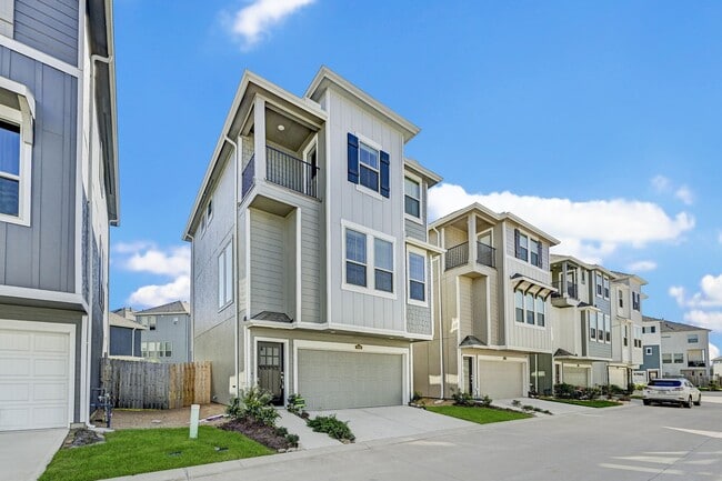 Building Photo - 1918 Kirby Landing Dr