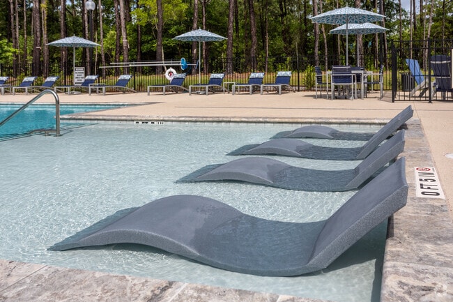Sparkling Pool - Comet Sneads Ferry