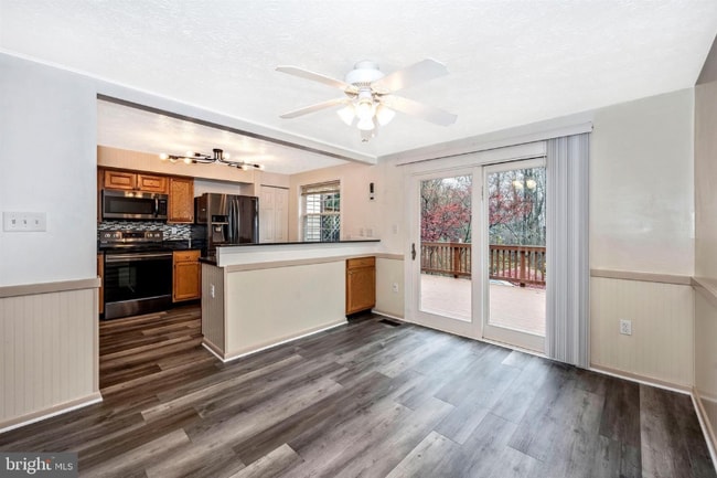 Building Photo - 10647 Whiterock Ct