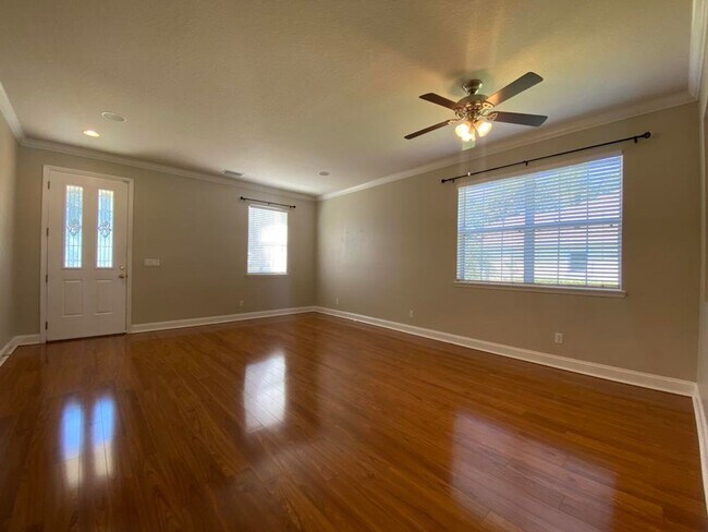 Foto del edificio - 3 Bedroom with office in Bayberry Lakes