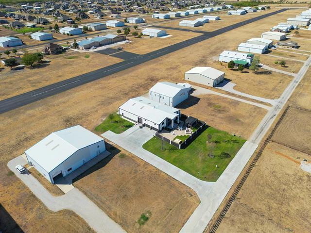 Building Photo - 15619 Cessna Rd