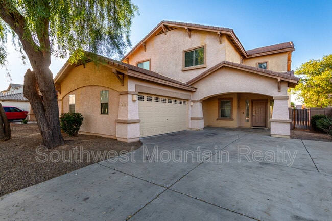 Building Photo - 45354 W Rhea Rd
