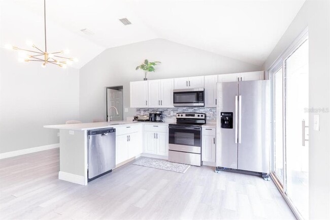 Building Photo - 4317 E Regnas Ave