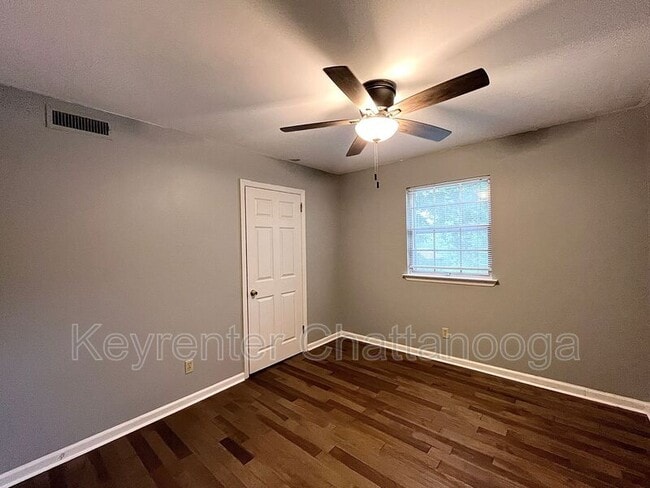 Building Photo - 973 Shadow Ln