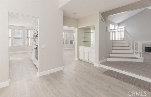 Building Photo - 2142 Marselina