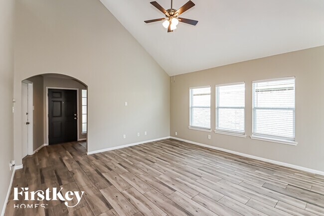 Building Photo - 18507 Shadow Line Ct