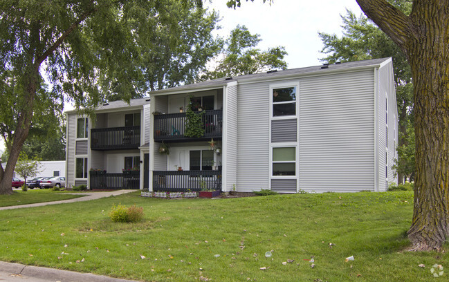 Building Photo - Jefferson Commons