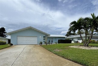 Building Photo - 6813 13th Ave Dr W
