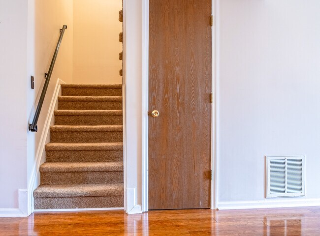 Foto del edificio - 256 Quassaick Ave