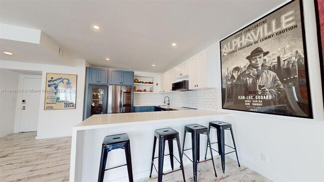 Building Photo - 600 Three Islands Boulevard